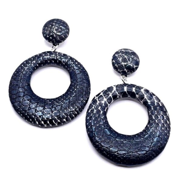 Black and White Faux Snakeskin Print Round Dangling Drop Post Back Earrings - Picture 1 of 6